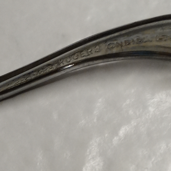 Spoon Design Bracelet - Picture 5 of 6